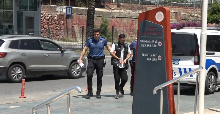 Alanya’da makilik alanı ateşe veren şahıs tutuklandı