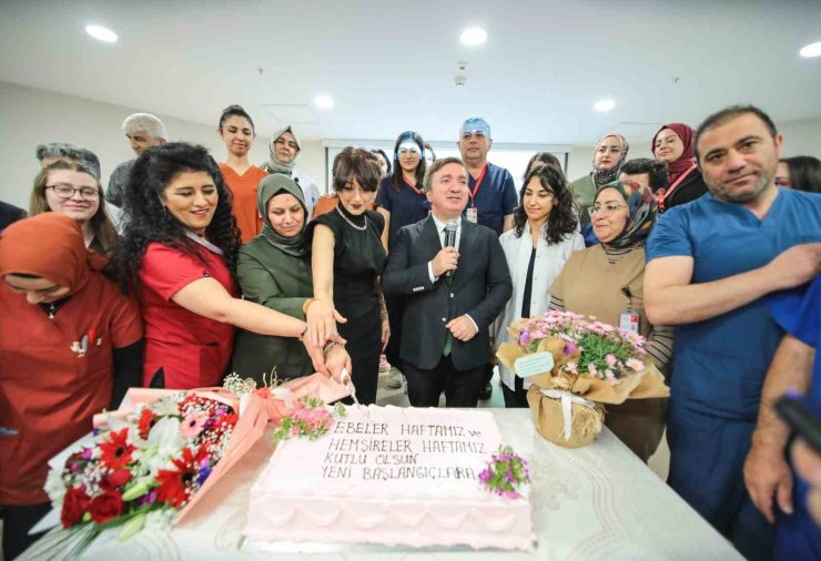 Erzincan’da Ebeler ve Hemşireler Haftası kutlandı