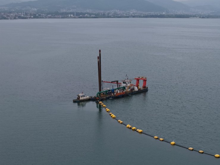 468 hektarlık alanda 3,8 milyon metreküp dip çamuru temizlenecek