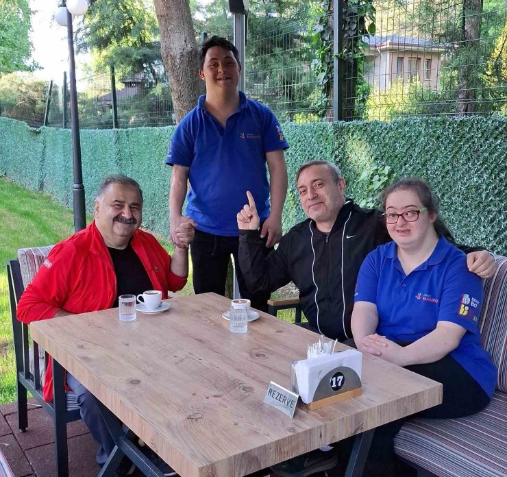 Düzce’de kusursuzda bir mola verdiler