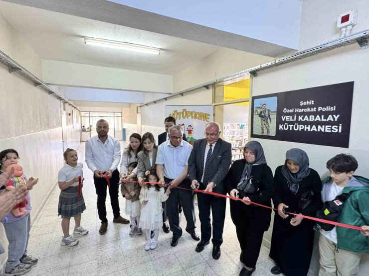 Karacasu’da Şehit Veli Kabalay Kütüphanesi açıldı