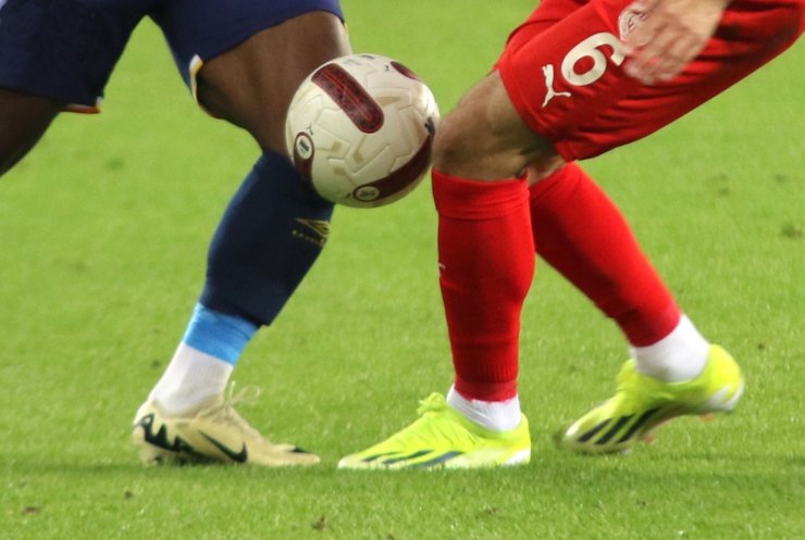 Türk futbolunun köklü takımlarının önlemez seri düşüşü