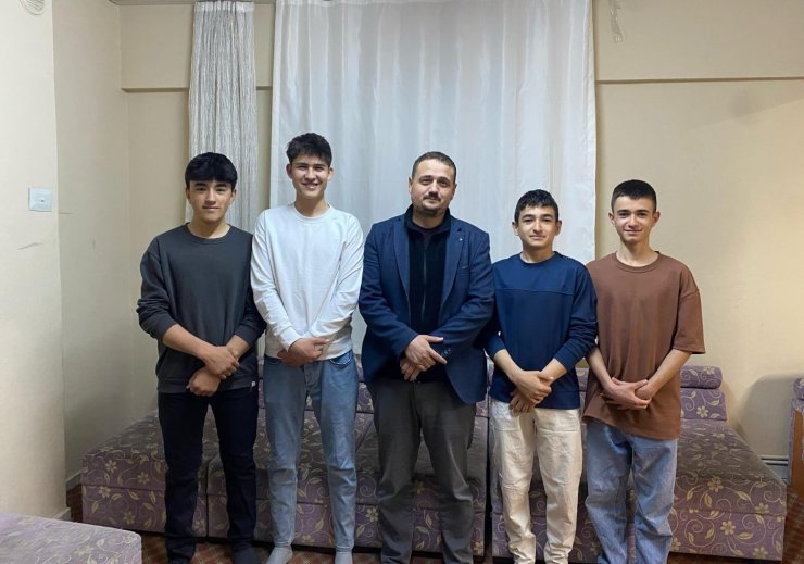 Gördes Kur’an Kursu ilk hafızlarını yetiştirdi