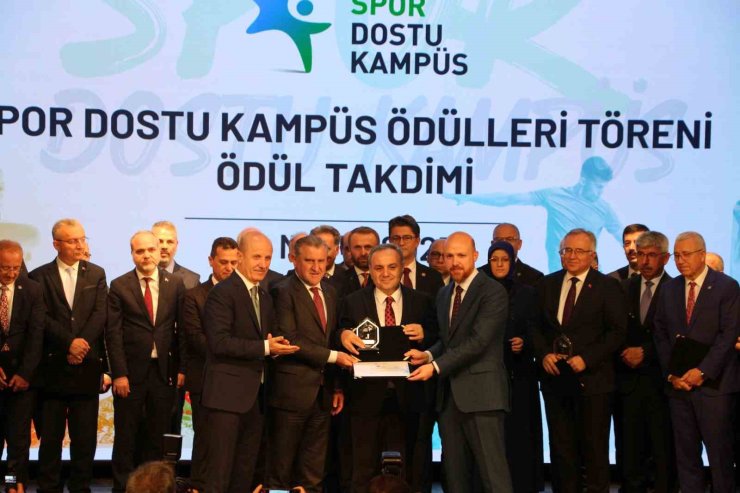 Spor Dostu Kampüs Sertifika Töreni, Rize’de düzenlendi