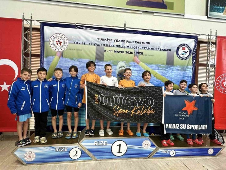 Yunusemreli yüzücülerden Manisa’ya 9 madalya