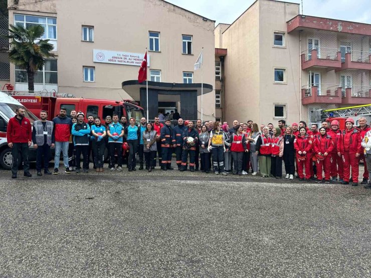 Giresun’da hastanede gerçeği aratmayan tatbikat