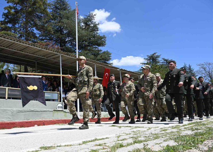 Kırıkkale’de engelliler bir günlük askerlik sevinci yaşadı