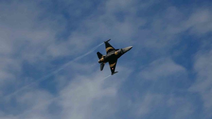 SOLOTÜRK’ün Ordu’daki prova uçuşu nefes kesti