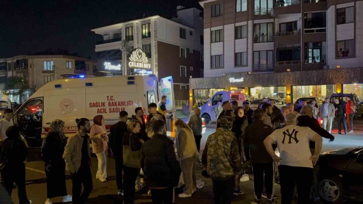 Otomobilin çarpıp kaçtığı 2 yaya ağır yaralandı