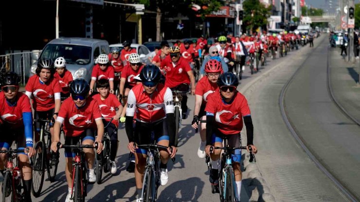 Pedallar 19 Mayıs için çevrildi