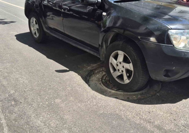 Yeni yol adeta tuzağa dönüştü: Rögar kapakları sürücülere kabus yaşatıyor