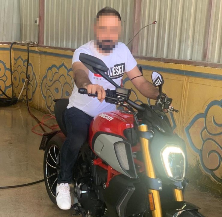 Banka çalışanı kadın zimmetine 34 milyon lira geçirdi