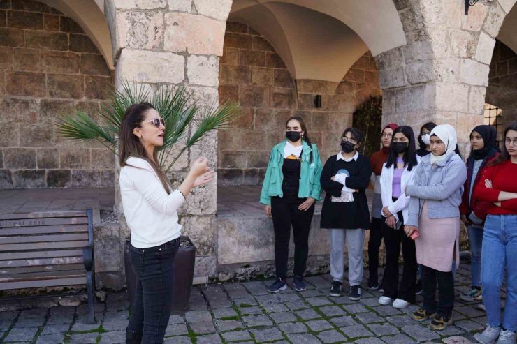 Perde Açılıyor: Gençler sinemanın gücünü Gelişim Film Akademisiyle keşfediyor