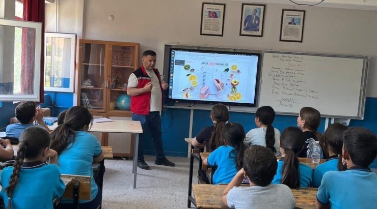 Miniklere gıda güvenliği ve israfın önemi anlatıldı