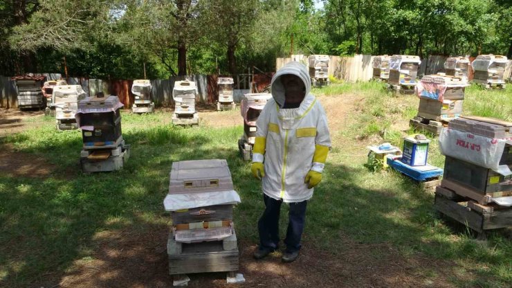 Şile’nin gönüllü kahramanı: Arıcı itfaiyeci olaydan olaya koşuyor