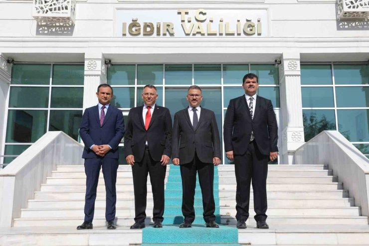 Iğdır Üniversitesi Rektörü Ekrem Gürel’den Iğdır Valisi Ercan Turan’a ziyaret