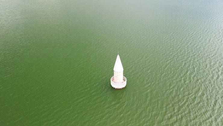 Kars’ta baraj kapakları kapatıldı, köy sular altında kaldı