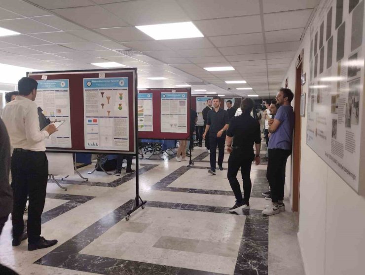 Mühendis adaylarının lisans tezleri firmalara sunuldu