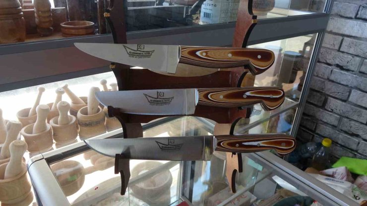 Yaklaşan Kurban Bayramı öncesi Sürmene bıçağına talep arttı, taklitlerine karşı dikkat edilmeli