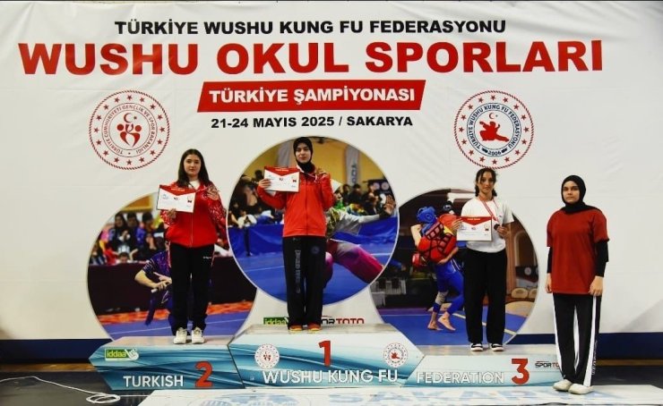 Sakarya Büyükşehir sporcuları başarılarıyla göz doldurdu