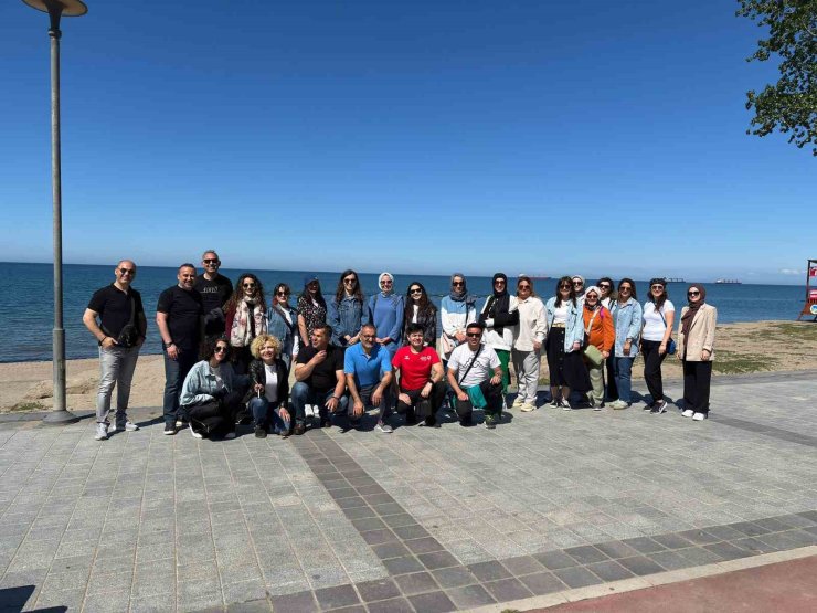 Eğitimciler doğal güzelliklerin ve kültürel zenginliklerin yolunu tuttu