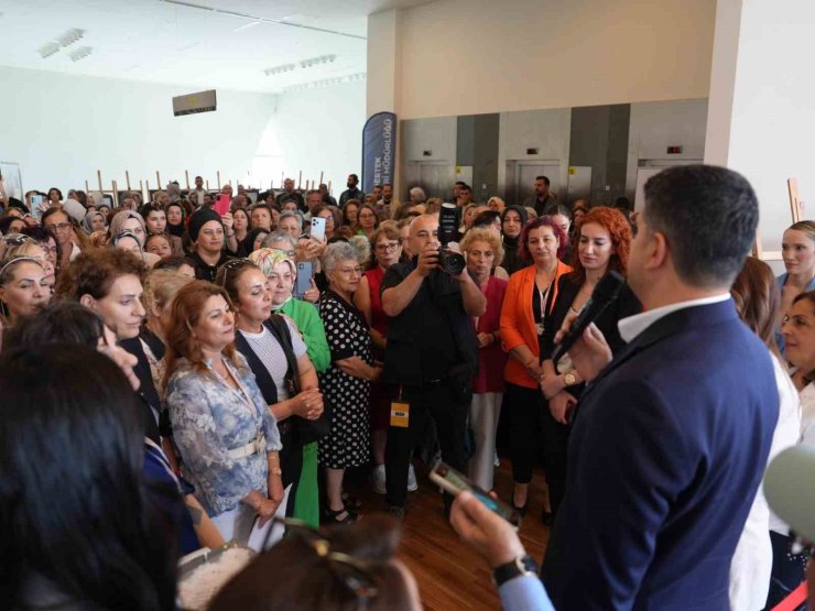 ‘Üreten kadınların izi’ Ataşehir’de