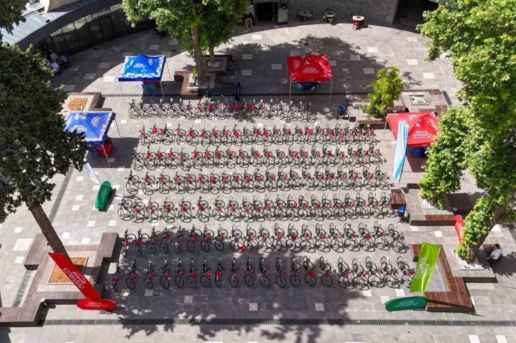 Gaziantep’te 19 Mayıs etkinliklerinde ter döken başarılı yarışmacılar ödüllendirildi