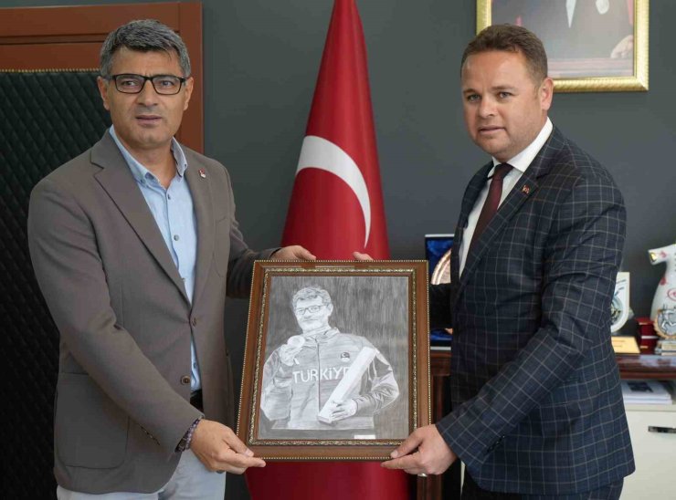 Milli atıcı Dikeç’ten veda sinyali: "2028’te altın madalyayla bu sporu bırakmayı düşünüyorum"