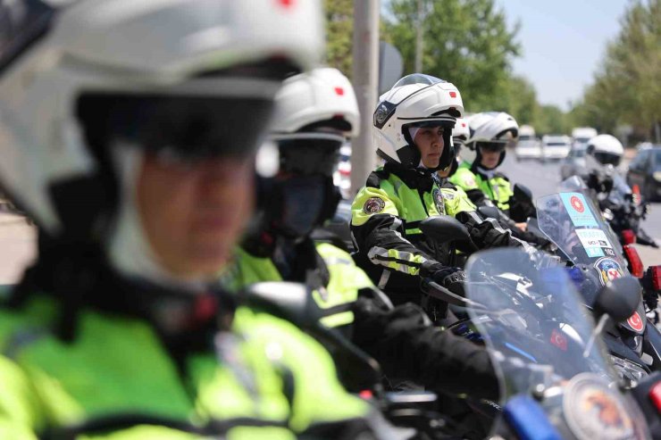 Konya’nın ilk kadın şahin polisleri görevde