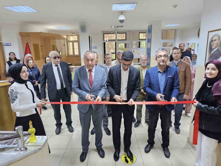 Şaphane Karamanca köyünde sergi açılışı