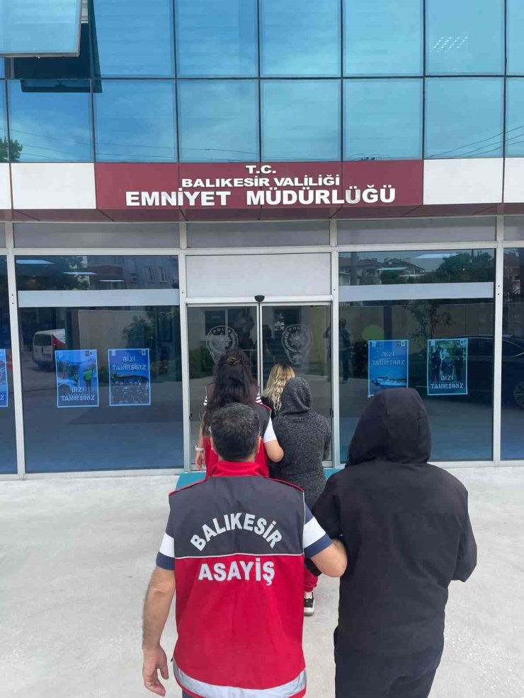 Hapis cezası bulunan 30 kişi yakalandı