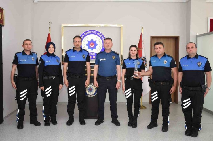 Erzincan Emniyeti; Yılın En İyi Toplum Destekli Polislik Uygulamalarında Türkiye ikincisi oldu