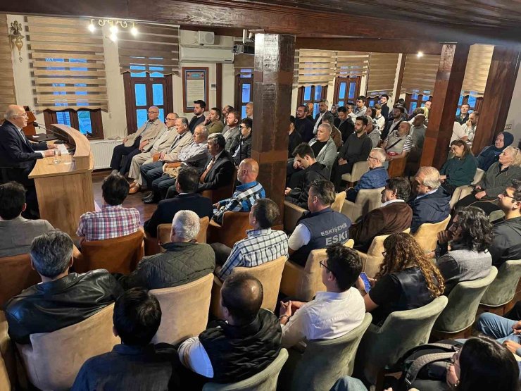 Prof. Dr. Mehmet Öz, Fatih Sultan Mehmed’in örnek alınmasını tavsiye etti