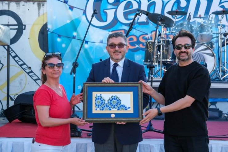 Gençlik festivalinde renkli anlar