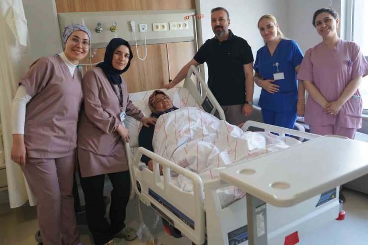 Adıyaman’da V-Notes ile rahim alma operasyonu gerçekleştirildi