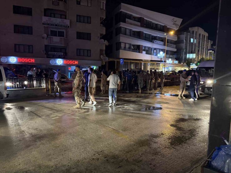 Kuşadası merkezli dev operasyon: 1,1 milyar TL’lik dolandırıcılık zinciri çökertildi