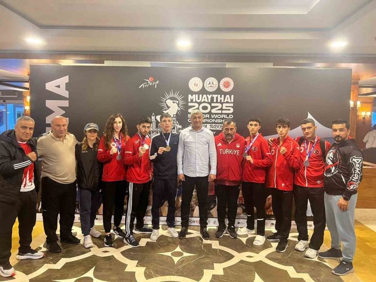 Kayserili Muaythaiciler dünya derecelerine imza attı