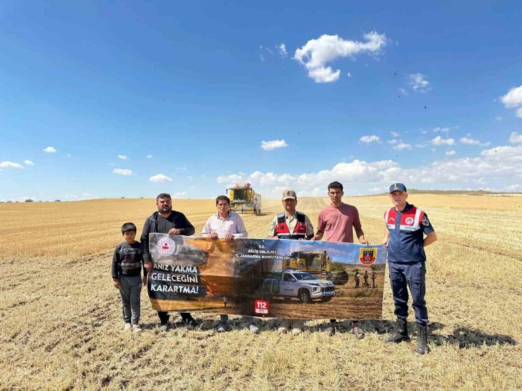 Jandarmadan çiftçiye anız uyarısı