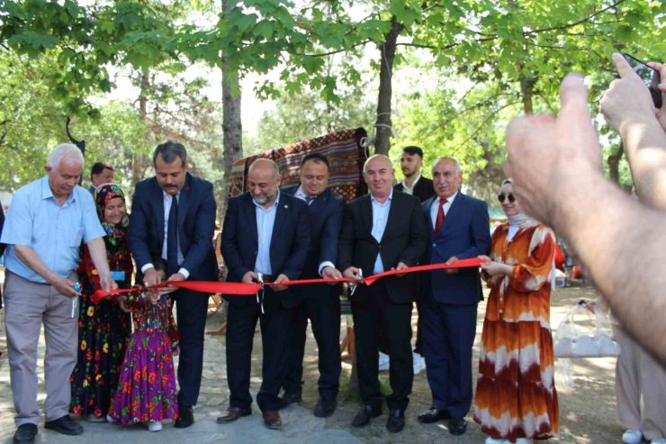 Vezirköprü’de yıl sonu sergisi