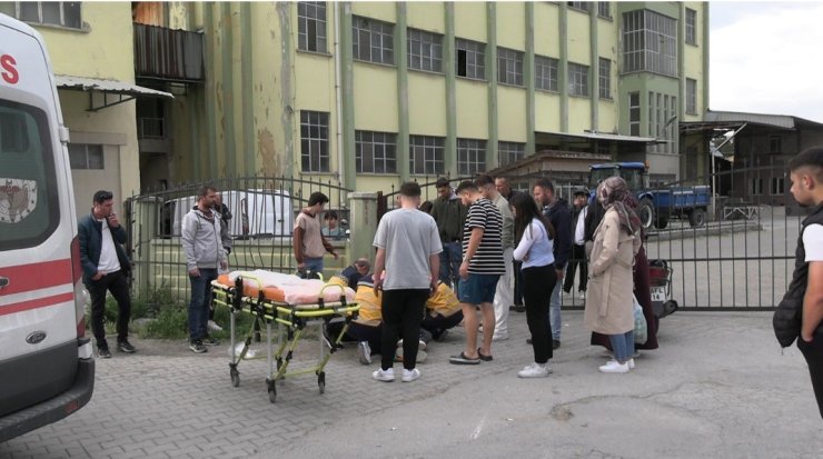 Tavşanlı’da trafik kazası, 2 kişi yaralandı