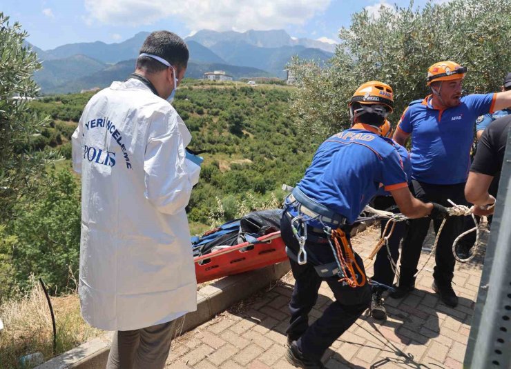 Uçurumda ölü bulunan yaşlı adamın yakınlarından ‘ihmal’ suçlaması