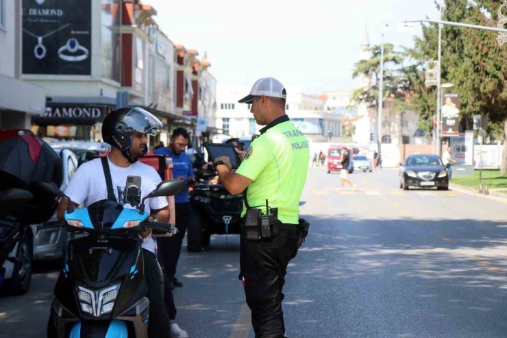 Sakarya’da Kurban Bayramı’nda 3 bin 570 polis ve jandarma görev yapacak