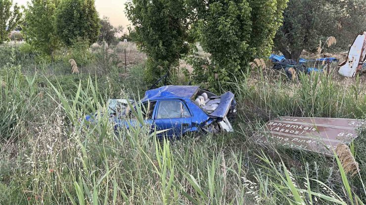 Çanakkale’de 3 araçlı zincirleme kaza: 1’i ağır 5 yaralı