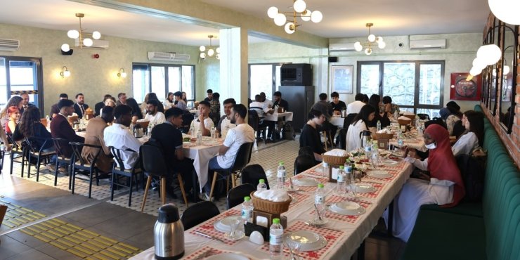 Rektör Özölçer, Karaelmas TÖMER Kahvaltısı’nda kültür elçileriyle buluştu