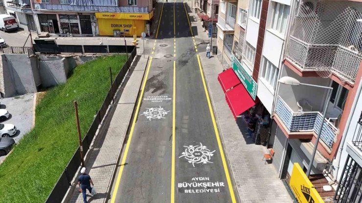 Aydın Büyükşehir Belediyesi’nin yol çalışmaları hız kesmeden sürüyor