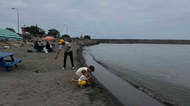 Boğulma vakalarının önüne geçmek için o bölgede sezon boyu denize girmek yasaklandı