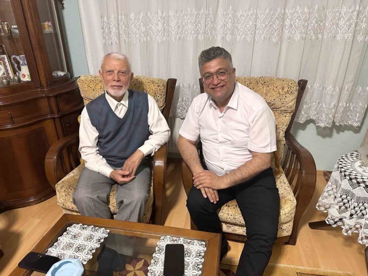 Rektör Kızıltoprak’tan bayram ziyaretleri ve anlamlı mesajlar: "Her ziyaret bir dua, her tebessüm bir bayram sevincidir"