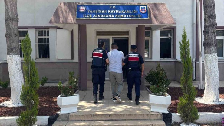 Kırıkkale’de aranan 2 hükümlü yakalandı