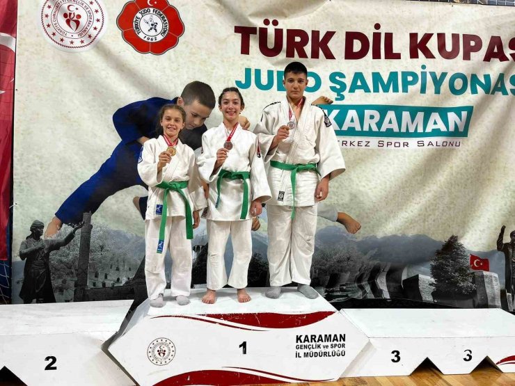 Salihlili judocular, Erel ve Kılkış Karaman’da şampiyon oldu