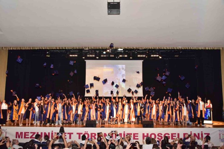 MSKÜ’de öğrenciler meslek hayatına uğurlandı